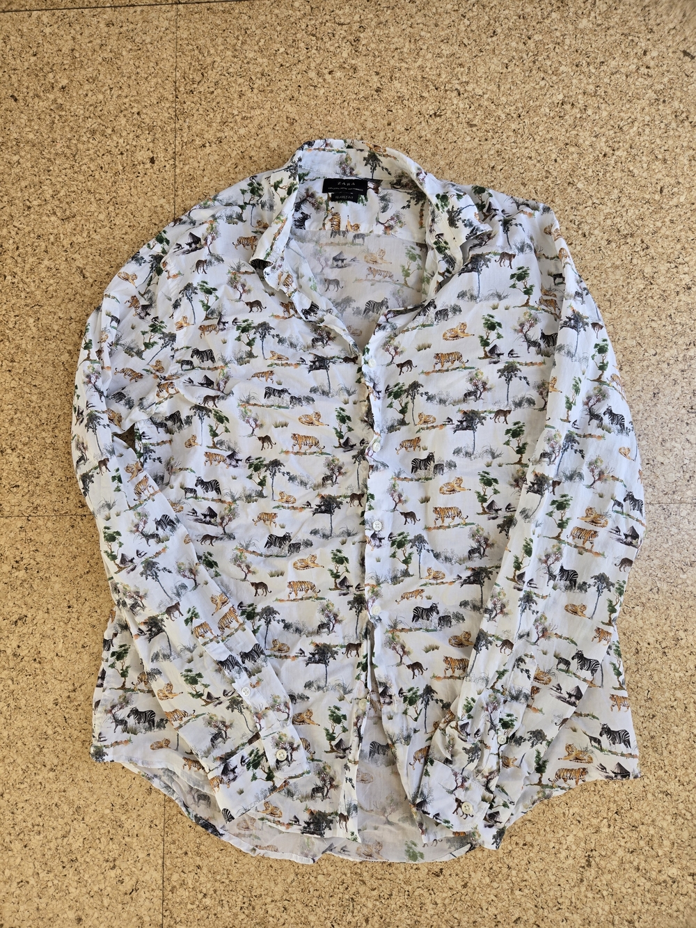 Zara White Animal Jungle Safari Print Button-Down Shirt Large L